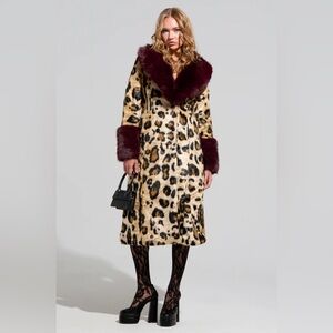 NWT AKIRA Leopard Print Faux Fur Coat with Burgundy Accents XL